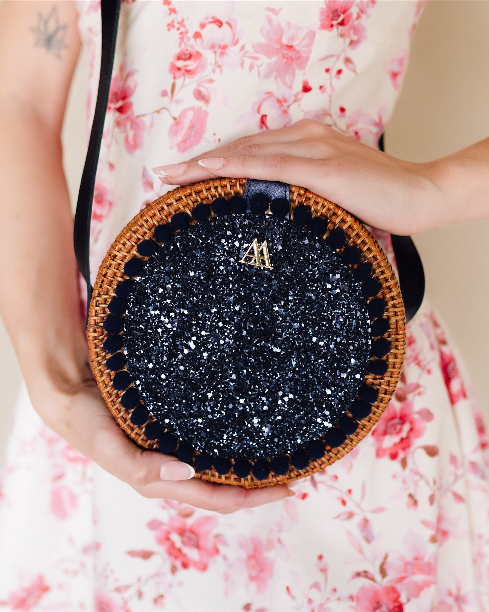 Pink Round Woven Bag with Navy Glitter