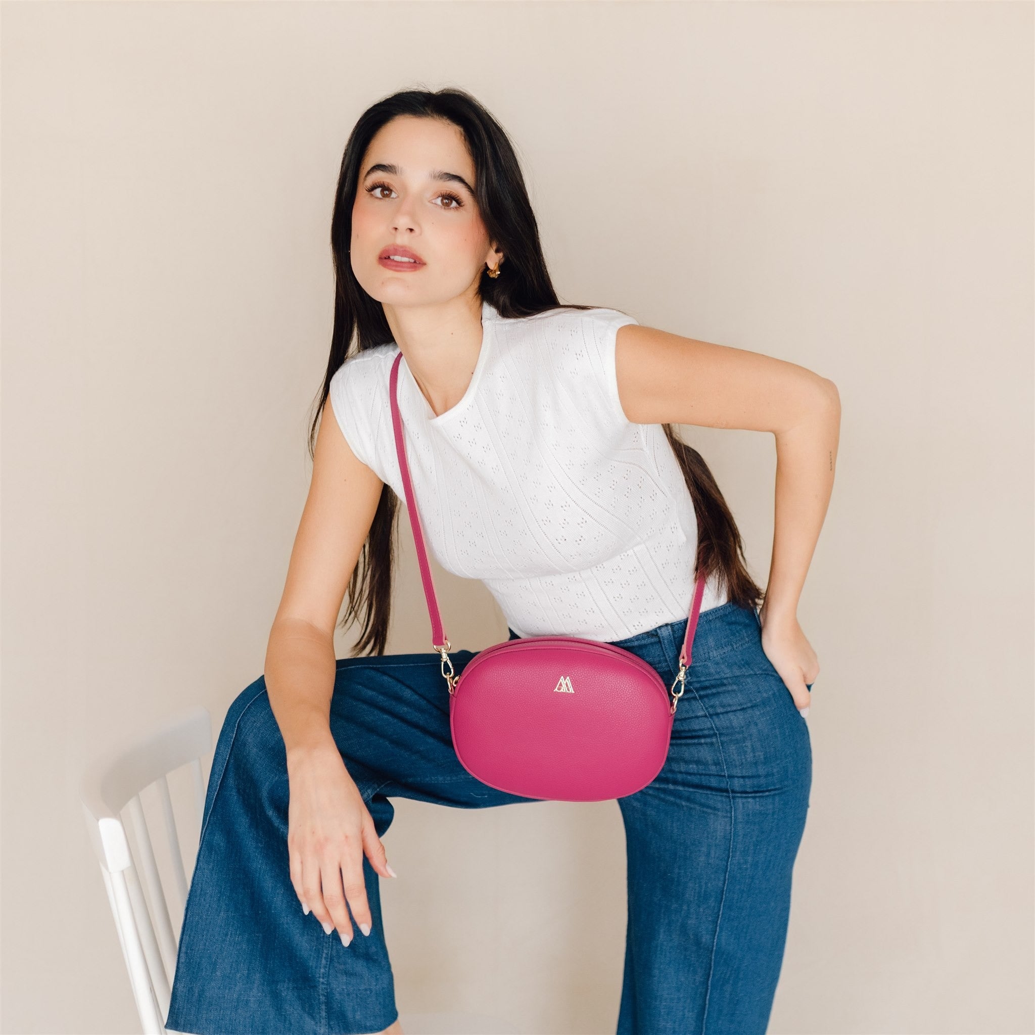 Olivia Bolso Ovalado Piel Fucsia