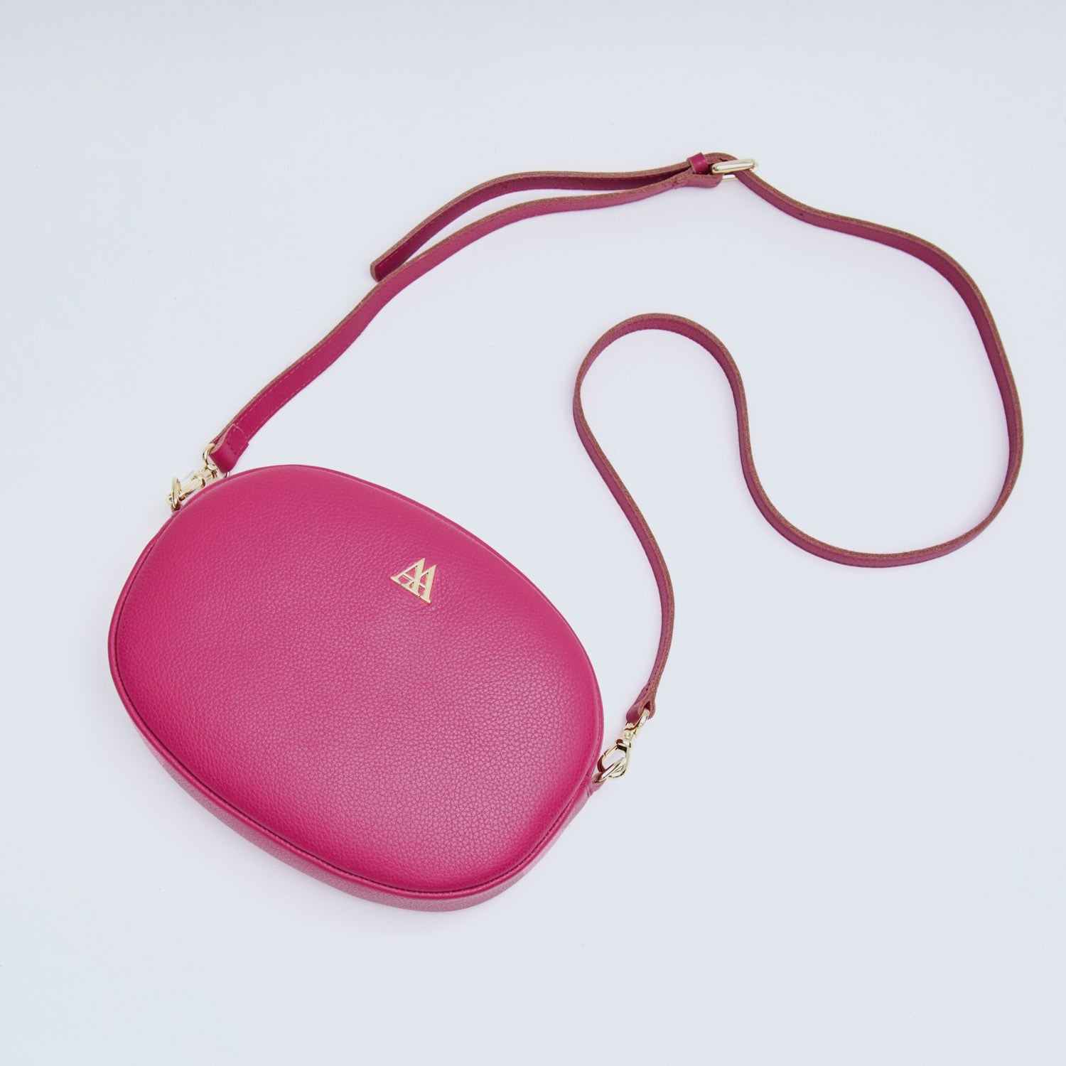 Olivia Bolso Ovalado Piel Fucsia