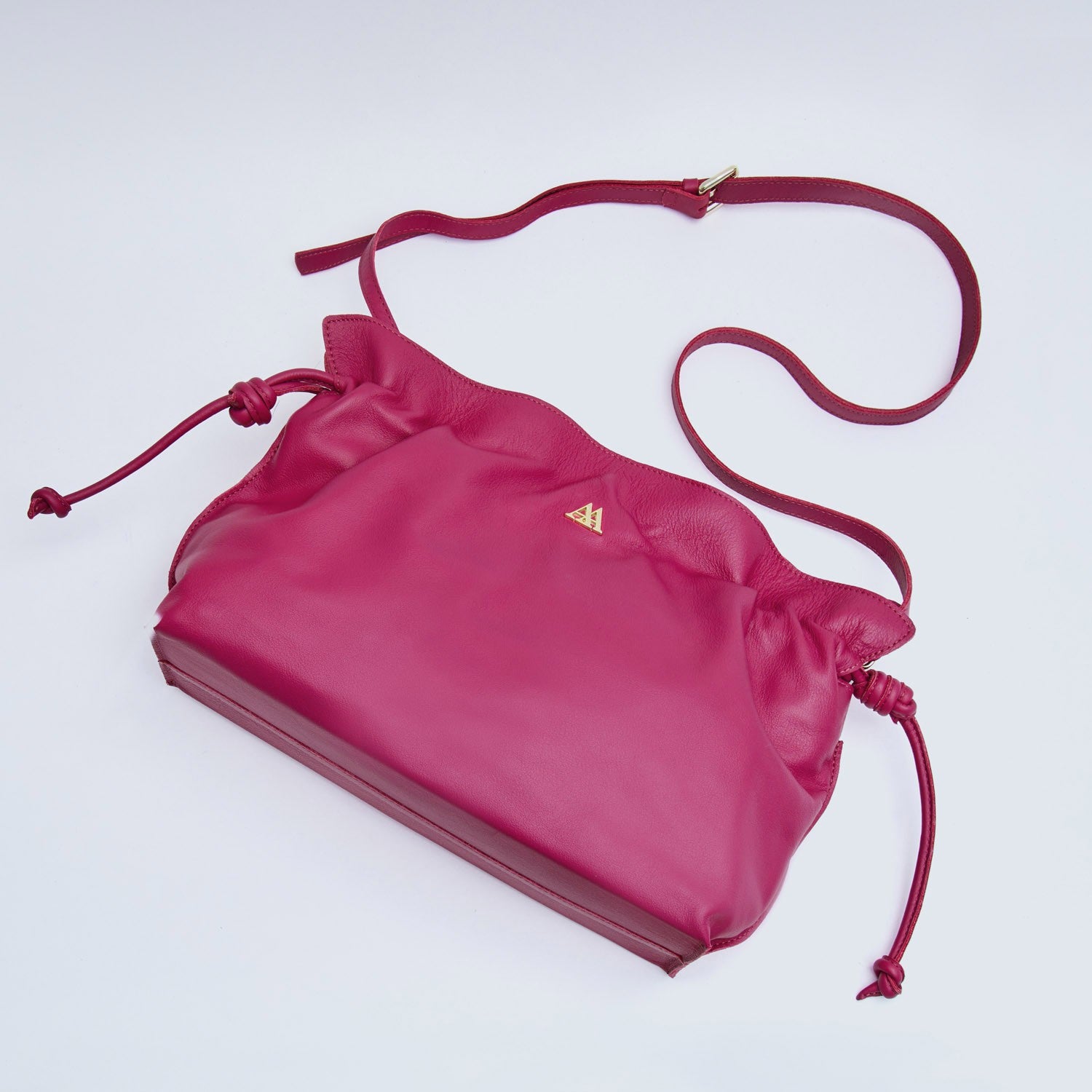 Fátima Bolso Fruncido Piel Fucsia