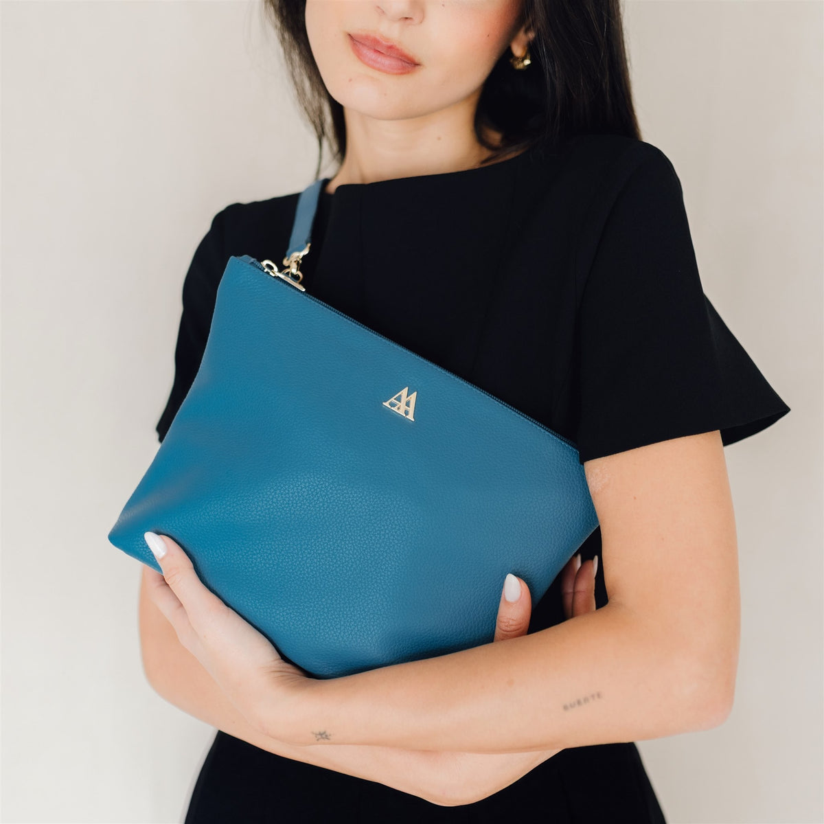Manola Bolso Clutch Piel Turquesa