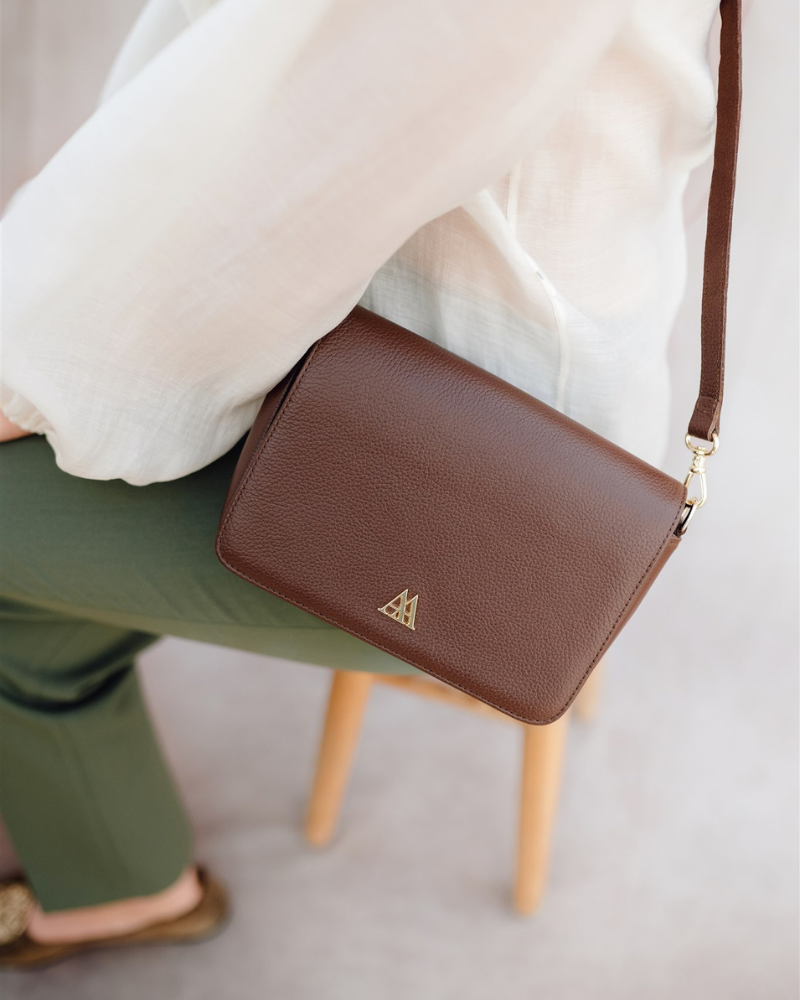 María Bolso Solapa Mini Piel Marrón Oscuro