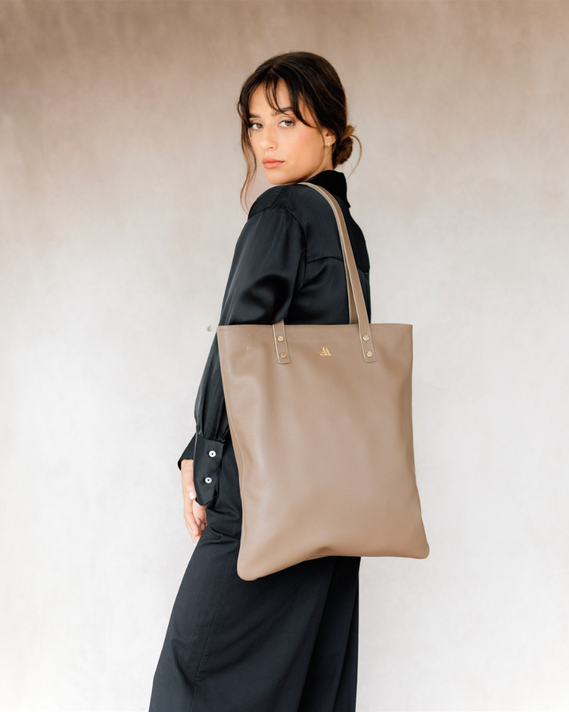 Noa Tote Bag, Taupe Leather