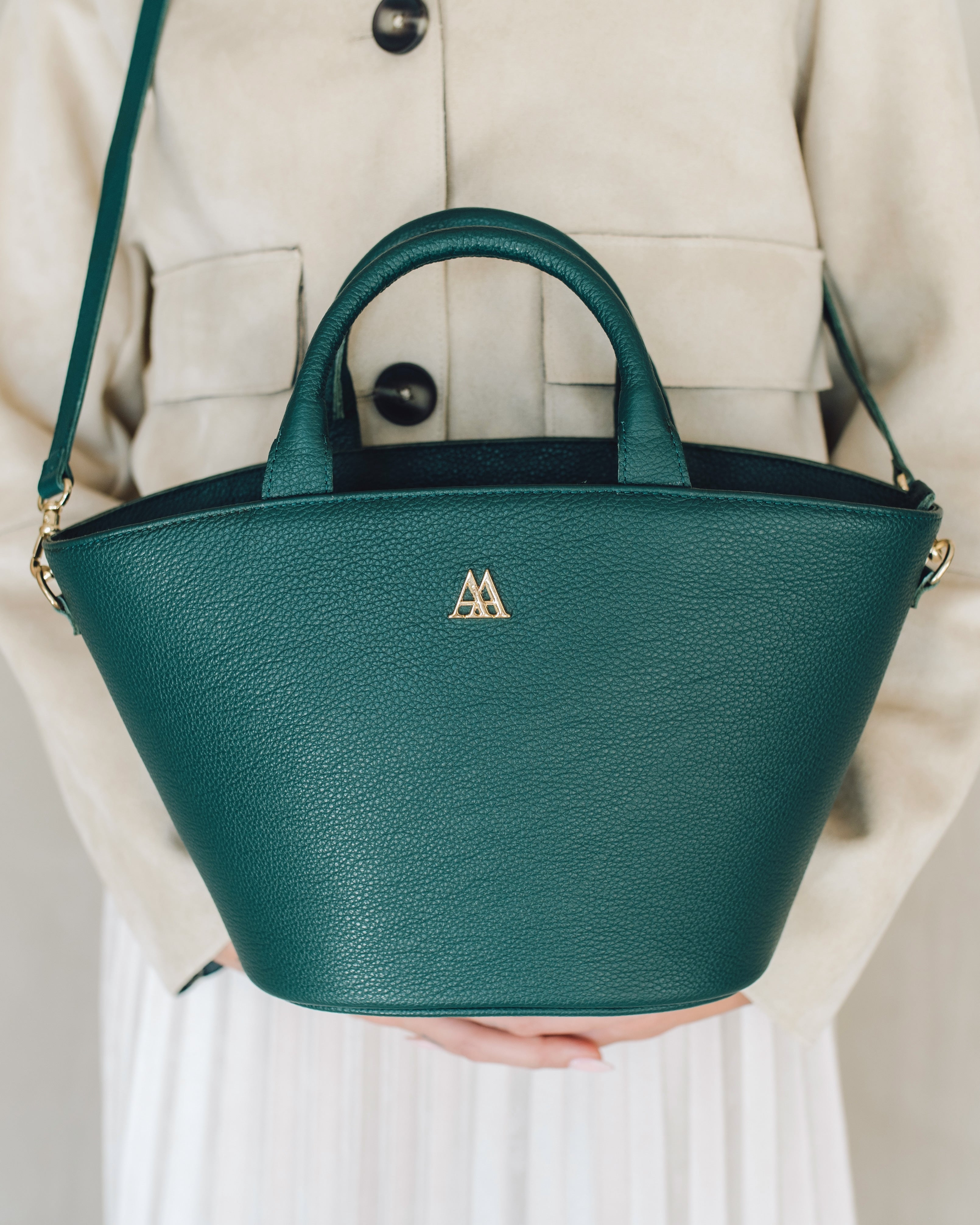 Carlota Bolso Capazo Piel Verde Petróleo