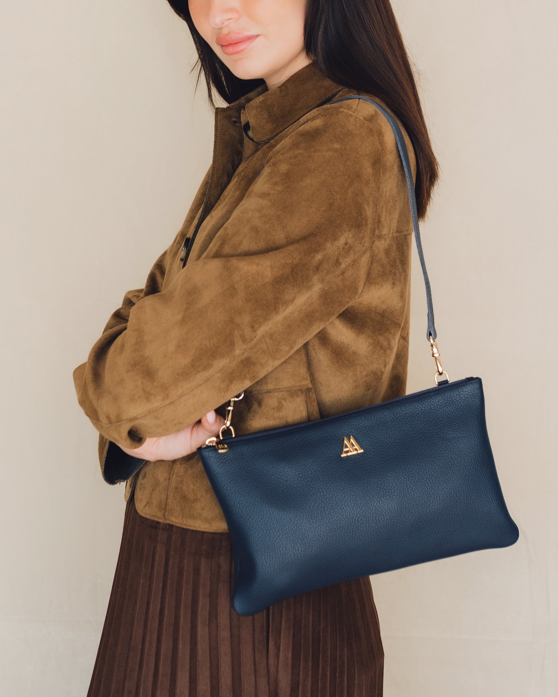Catalina Bolso Clutch Piel Azul Marino