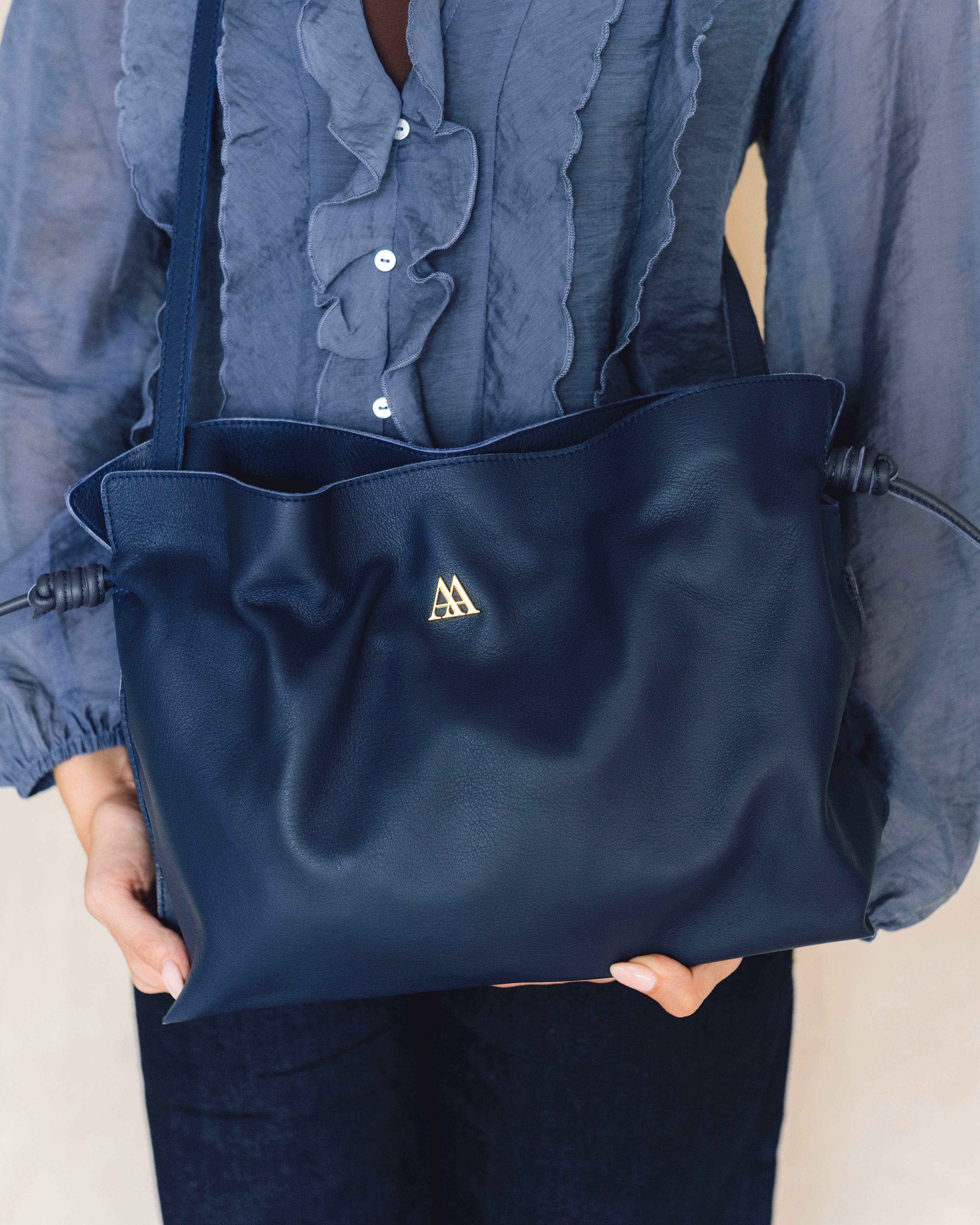 Fátima Ruched Bag, Navy Blue Leather