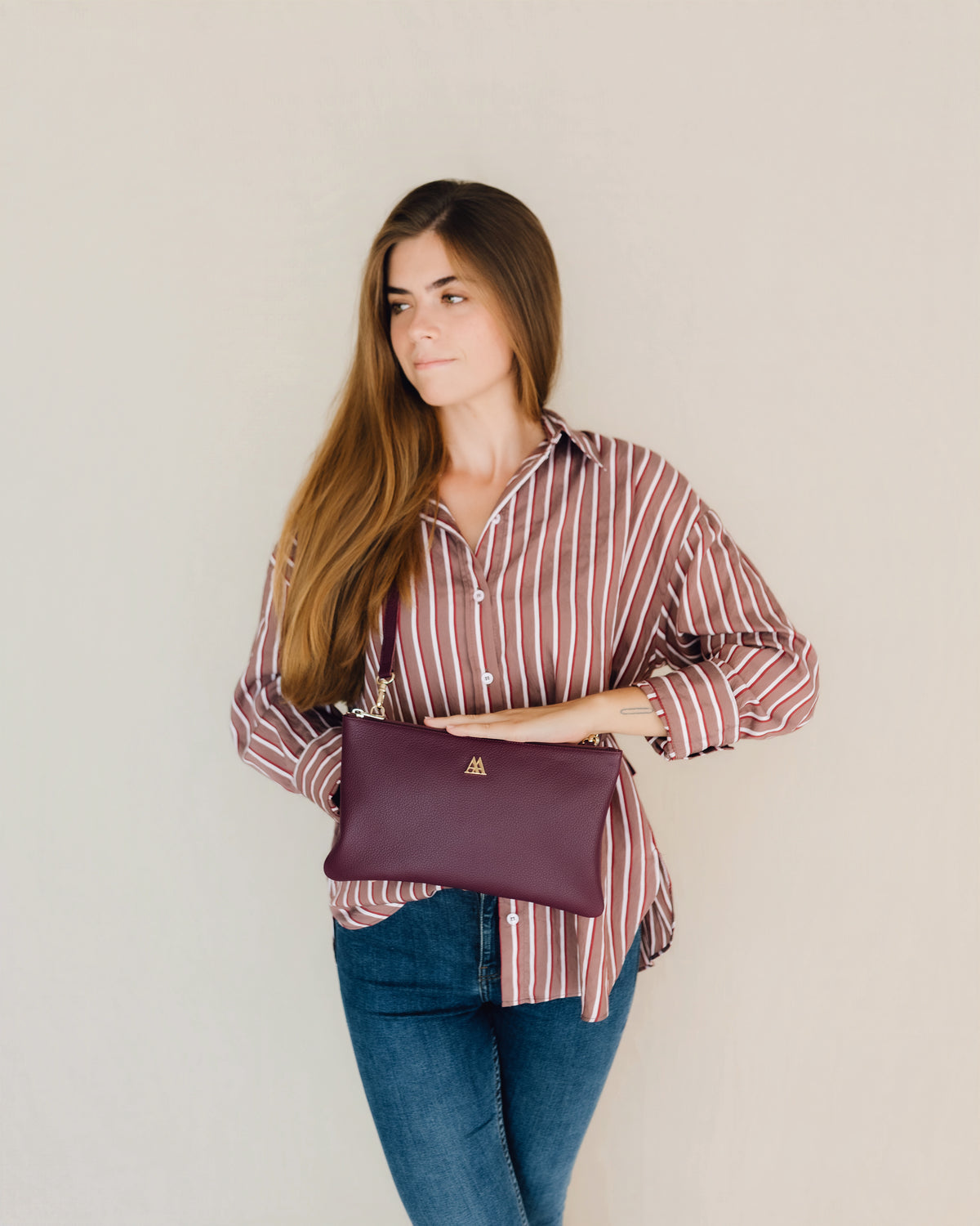 Catalina Bolso Clutch Piel Burdeos