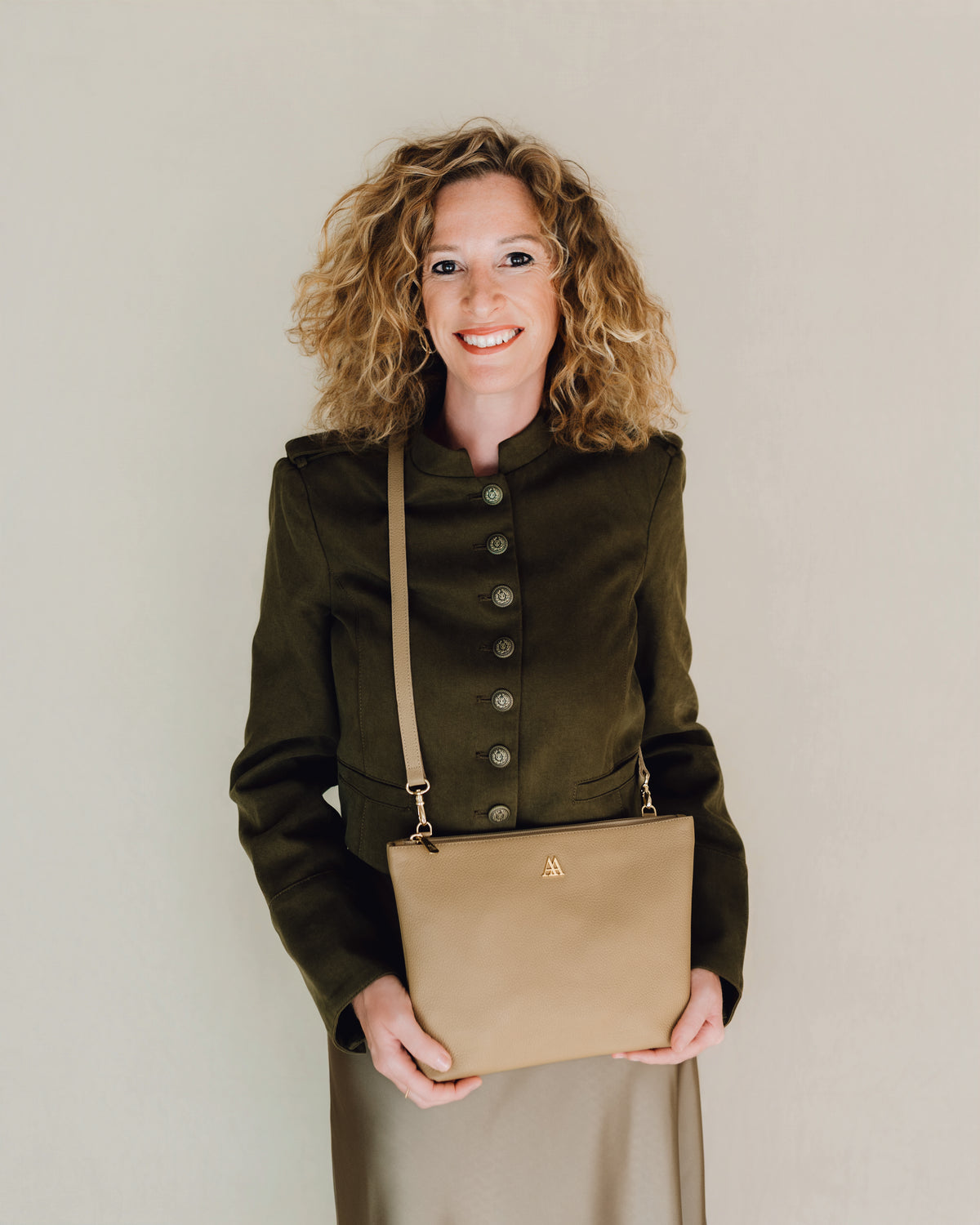 Pochette en cuir Manola beige