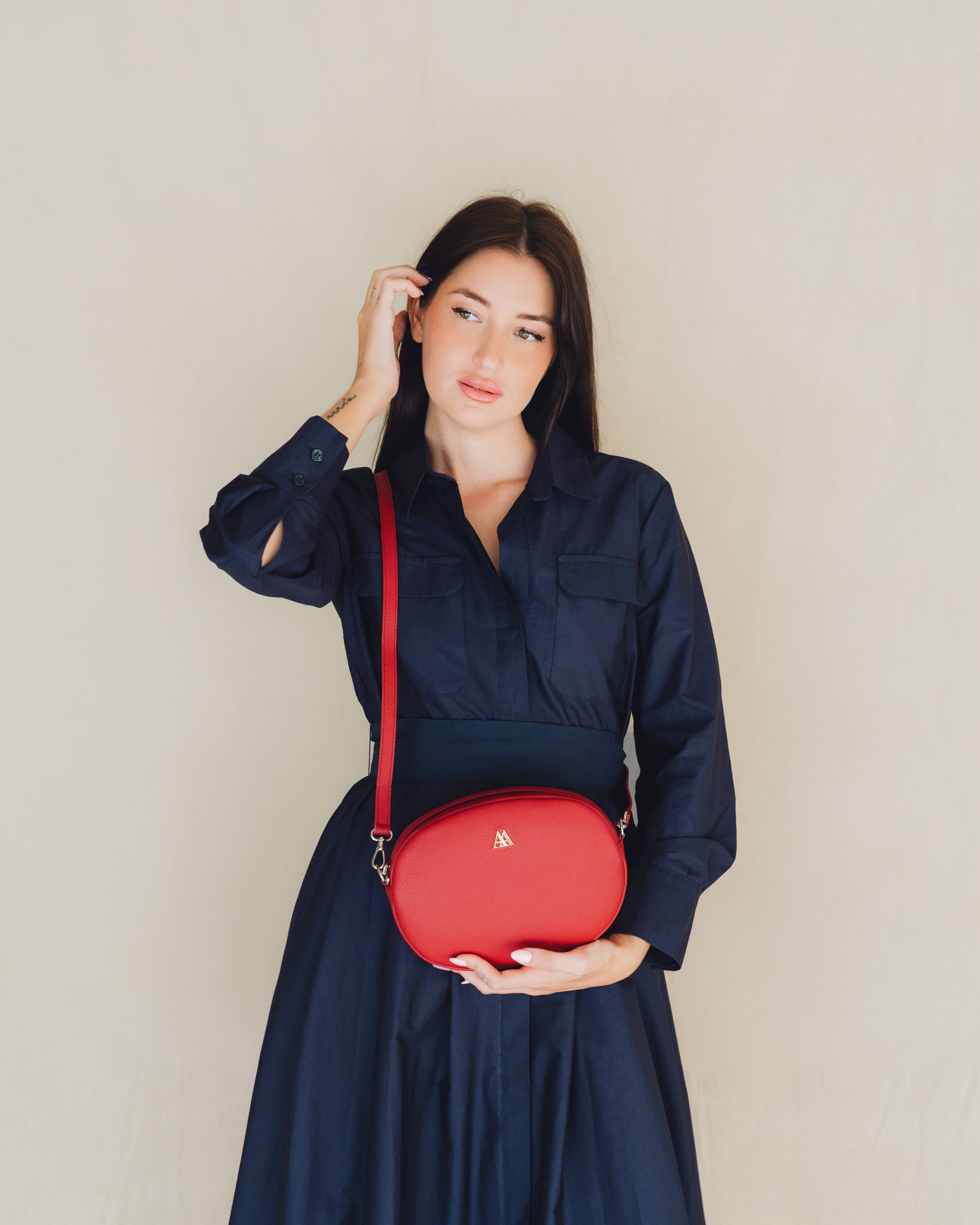 Olivia Bolso Ovalado Piel Rojo