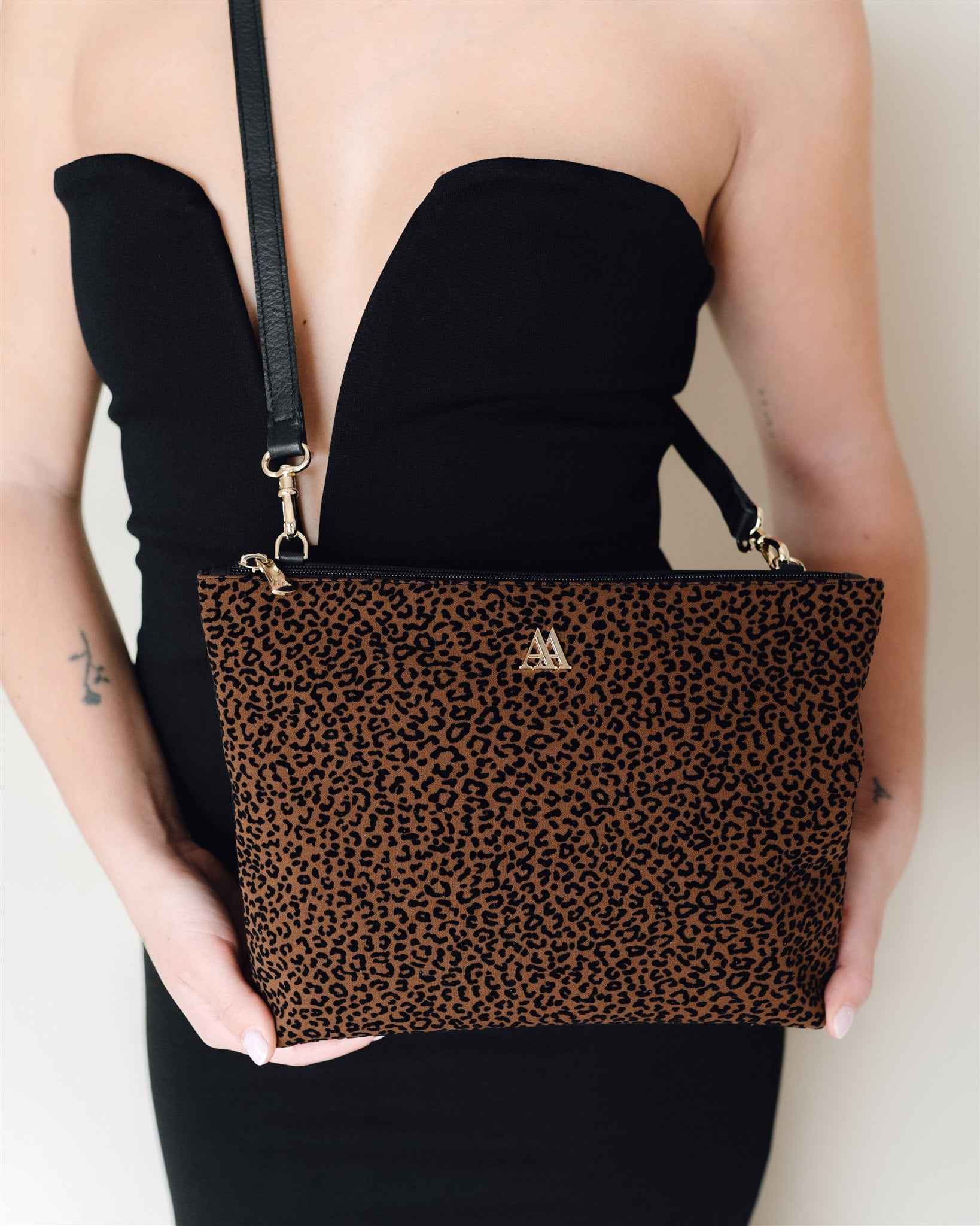 Manola Beige Leather Clutch Bag