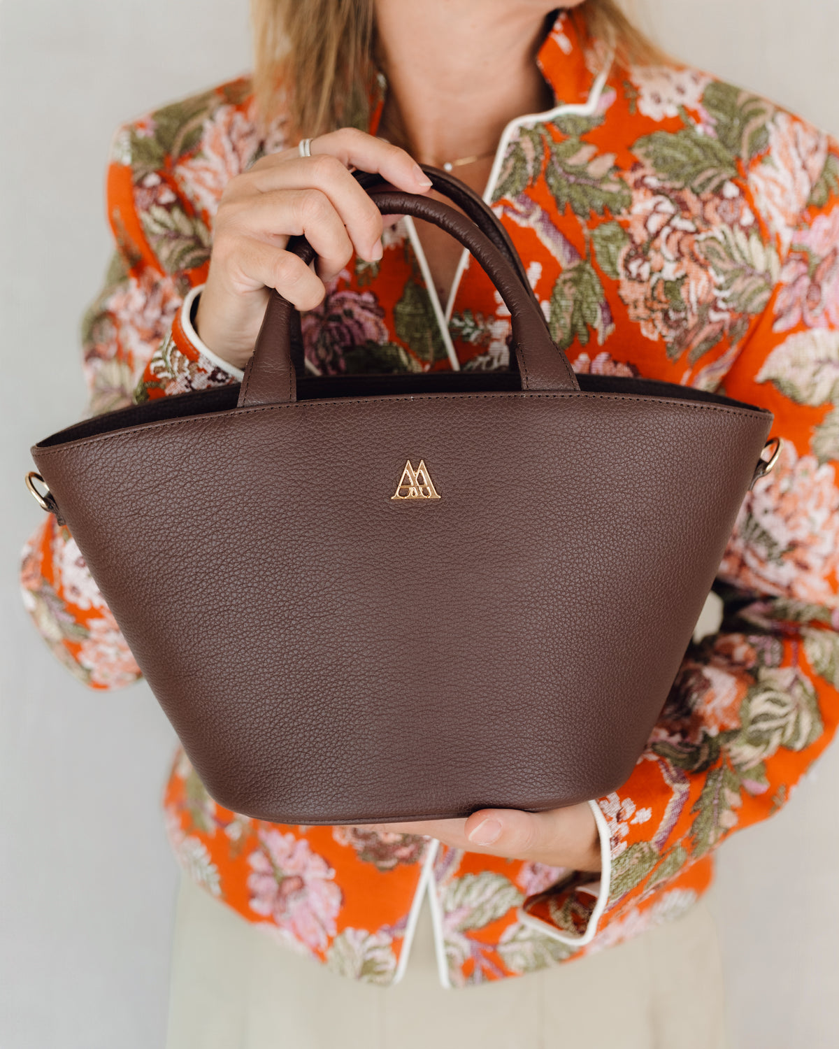 Carlota Cabas en cuir marron