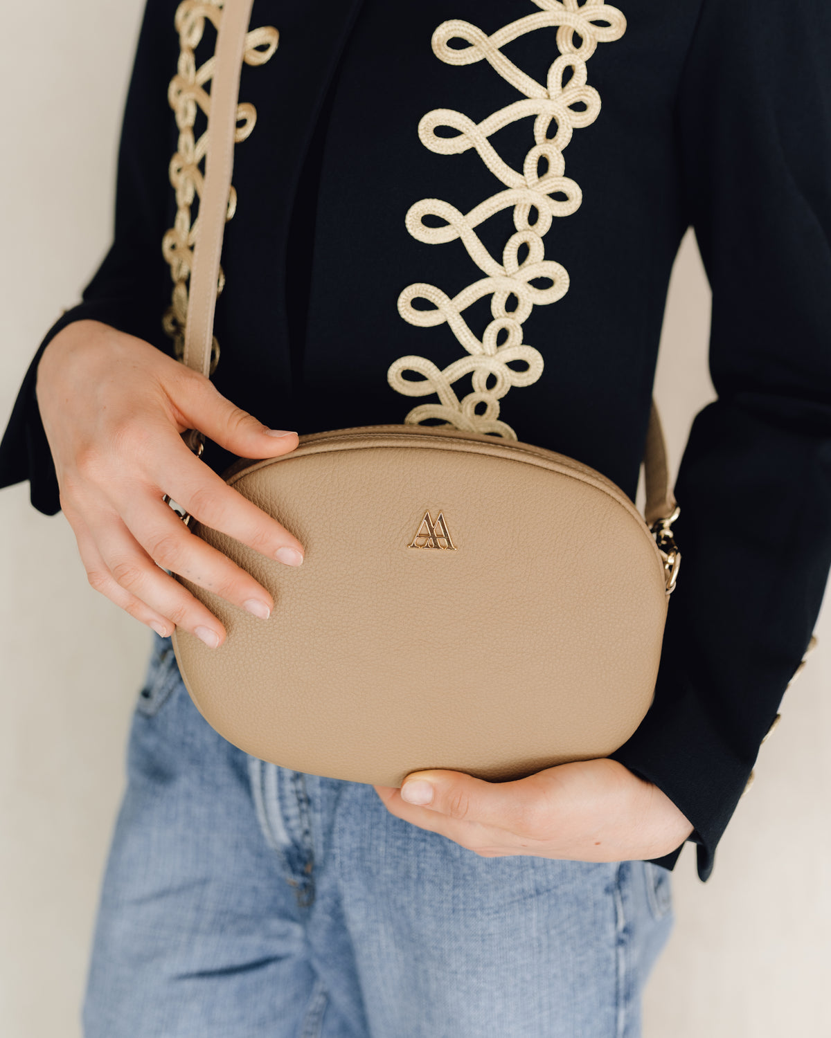 Olivia Sac Ovale Cuir Beige