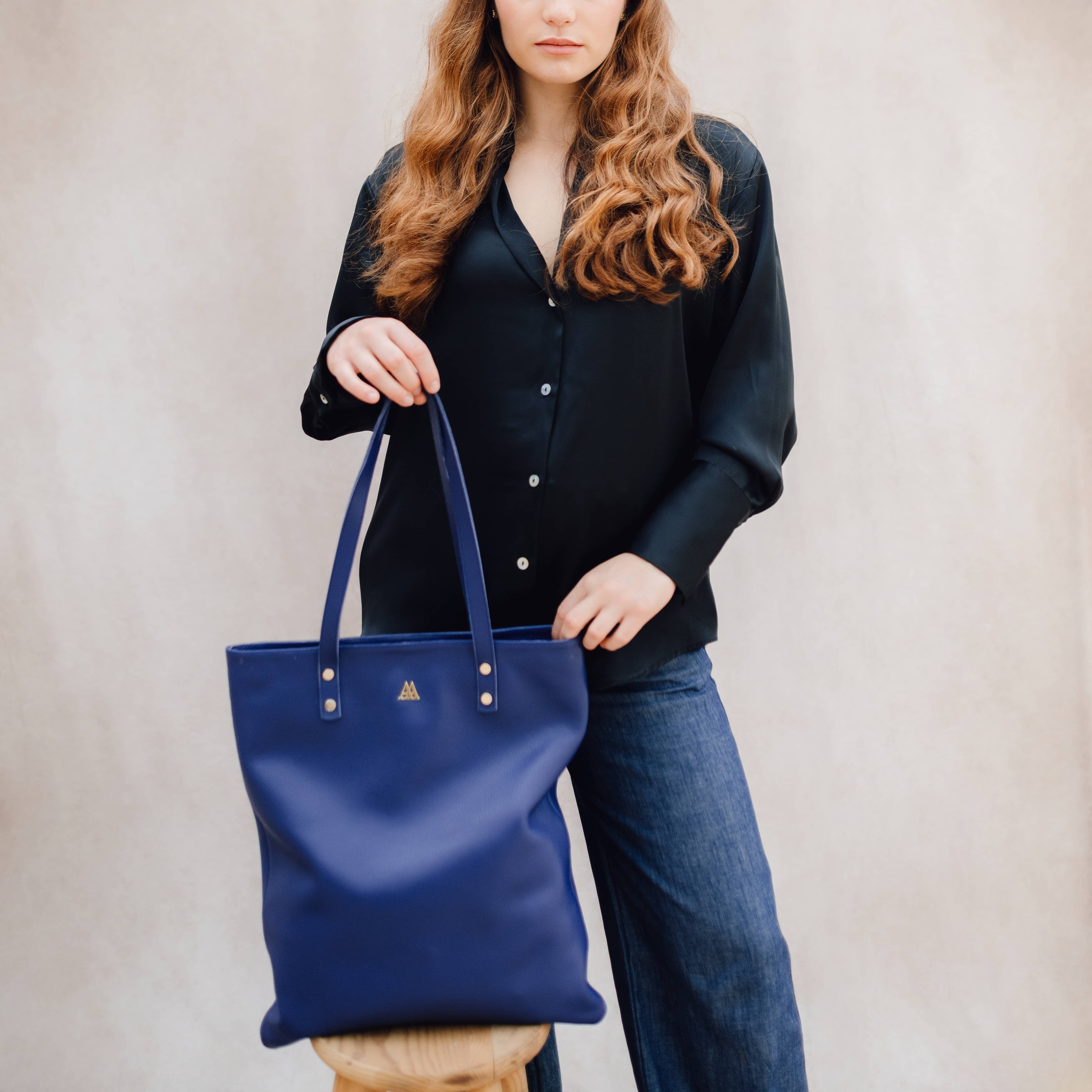Noa Tote Bag, Blue Leather