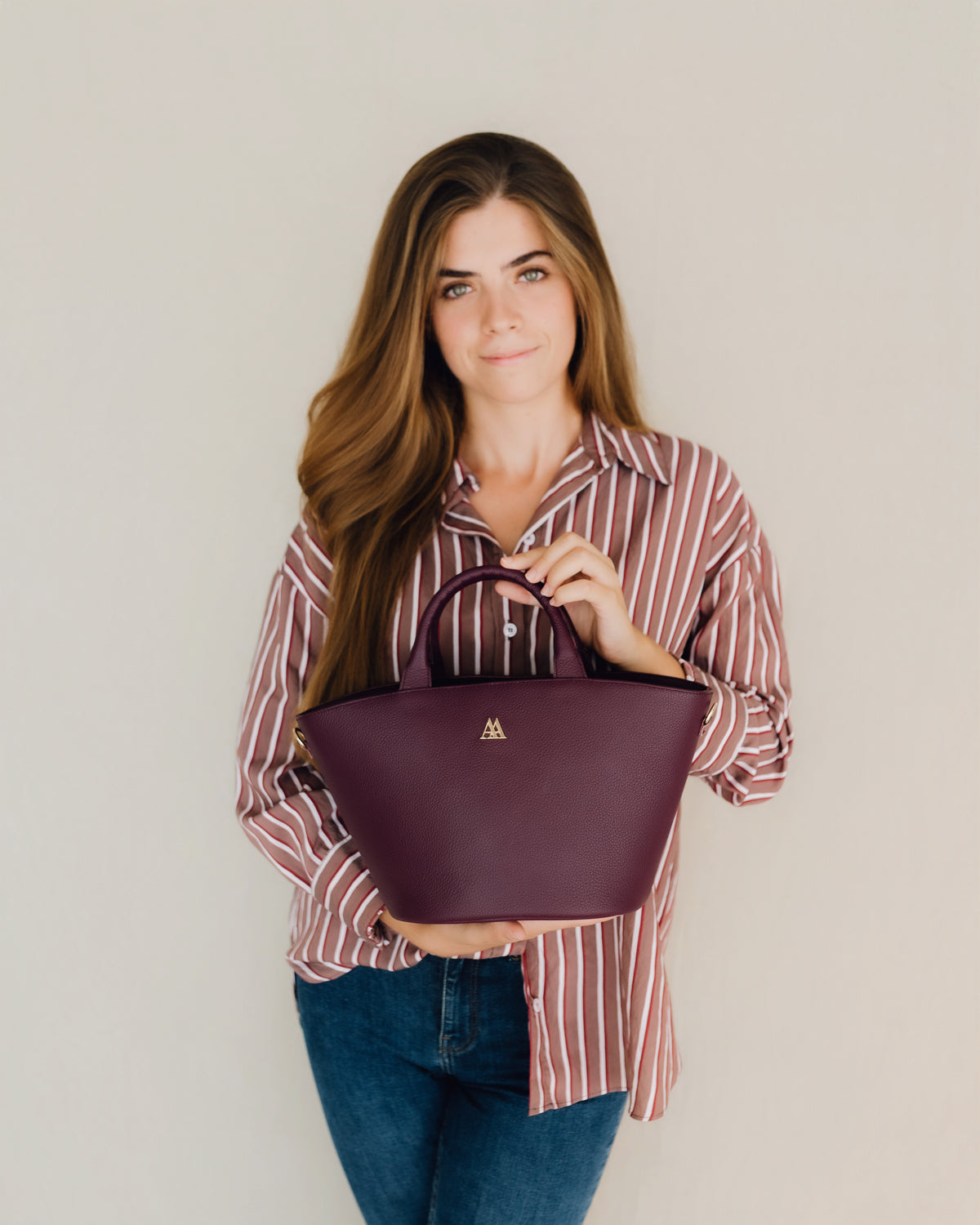 Carlota Bolso Capazo Piel Burdeos
